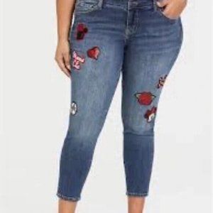 Torrid X Disney  Minnie Mouse Crop Jeans Plus Size  24